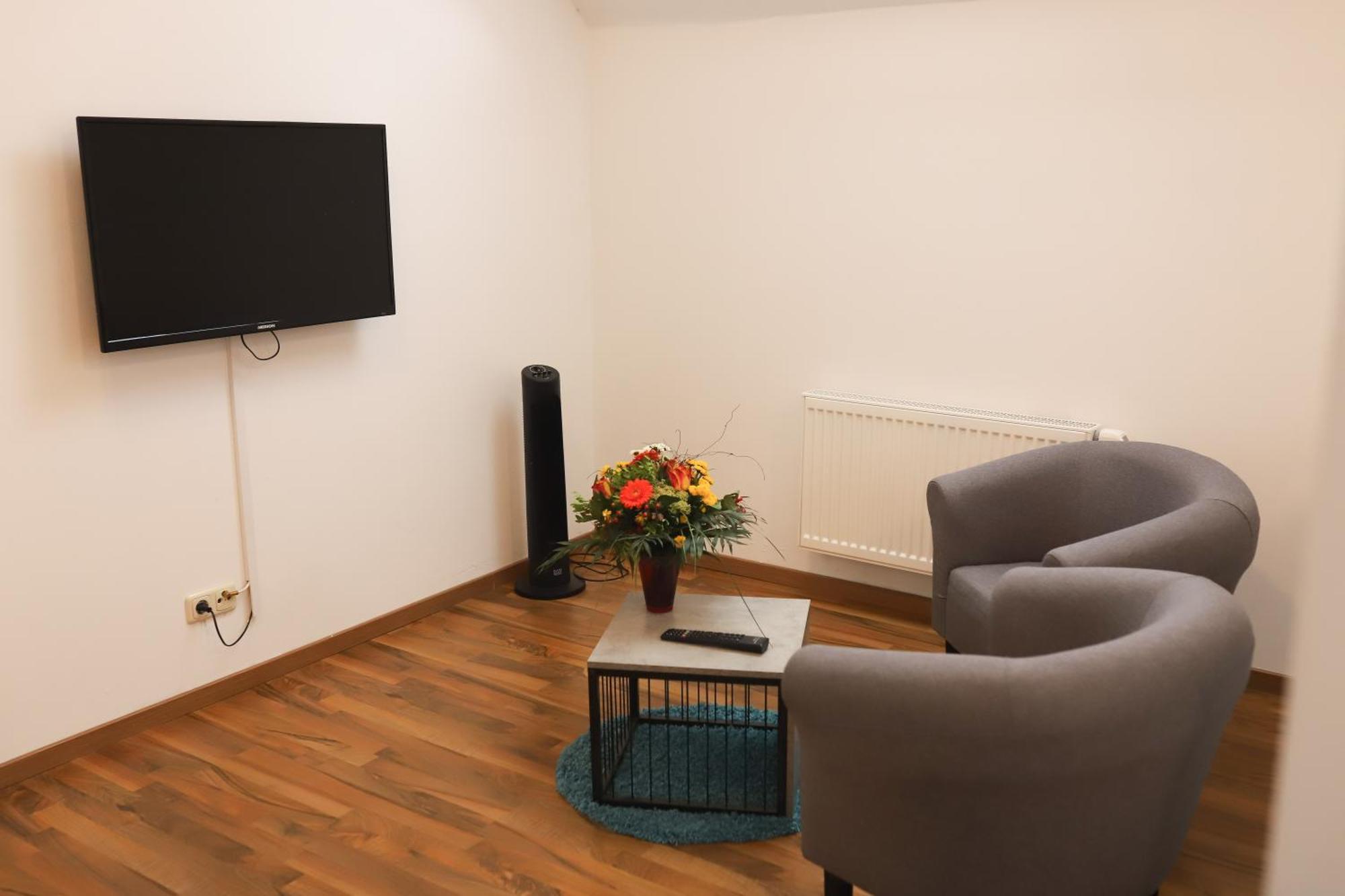 Ferienwohnung Am Herzplatz Меммельсдорф Экстерьер фото